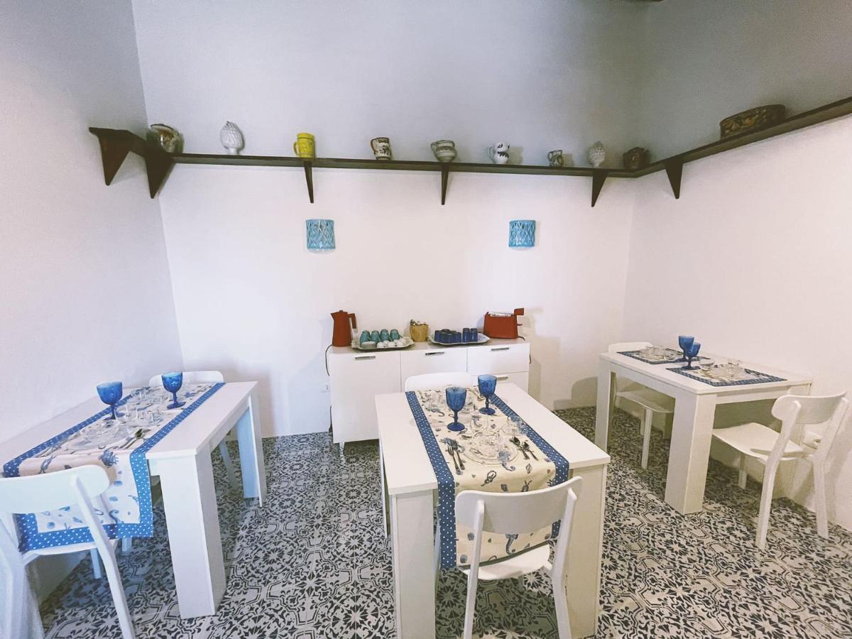 La Casa Del Nespolo Bed & Breakfast Capo dʼOrlando Екстериор снимка