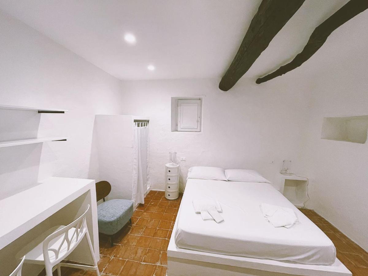 La Casa Del Nespolo Bed & Breakfast Capo dʼOrlando Екстериор снимка